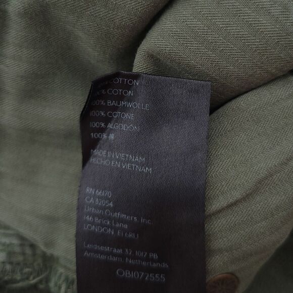 We The Free Size 24S Army Green Button Fly Makai Cut off Raw Hem Short OB1072555 - Picture 8 of 9